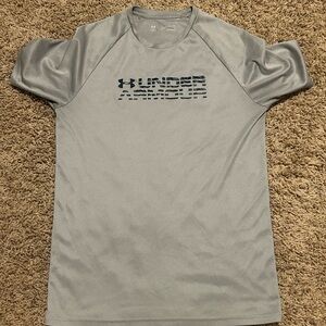 Under Armour Silver Performance Tee